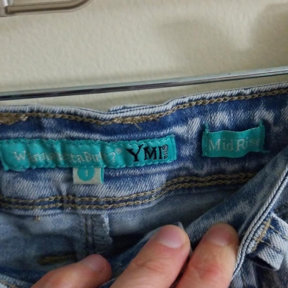 YMI size 1 mid rise jeans - Picture 5 of 8